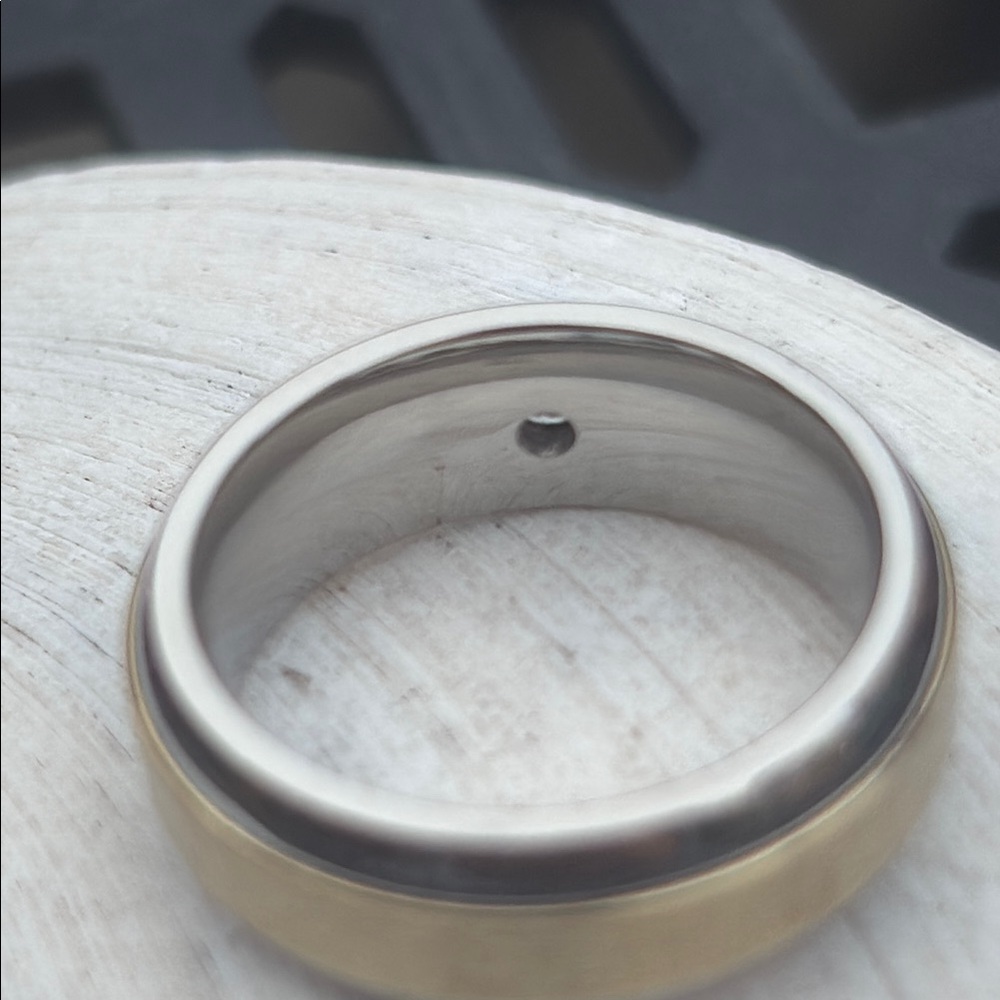 Solid 10kt Gold Stainless Steel 1/10ct Diamond Solitaire Ring Wedding Band Size5 - Picture 8 of 10